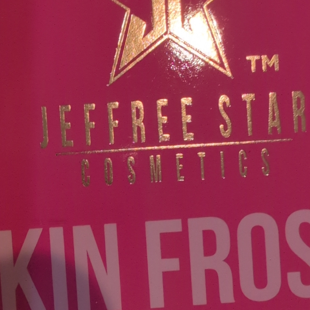 Jeffree Star Cosmetics Pink and Gold Packaging - Picture 2 of 8